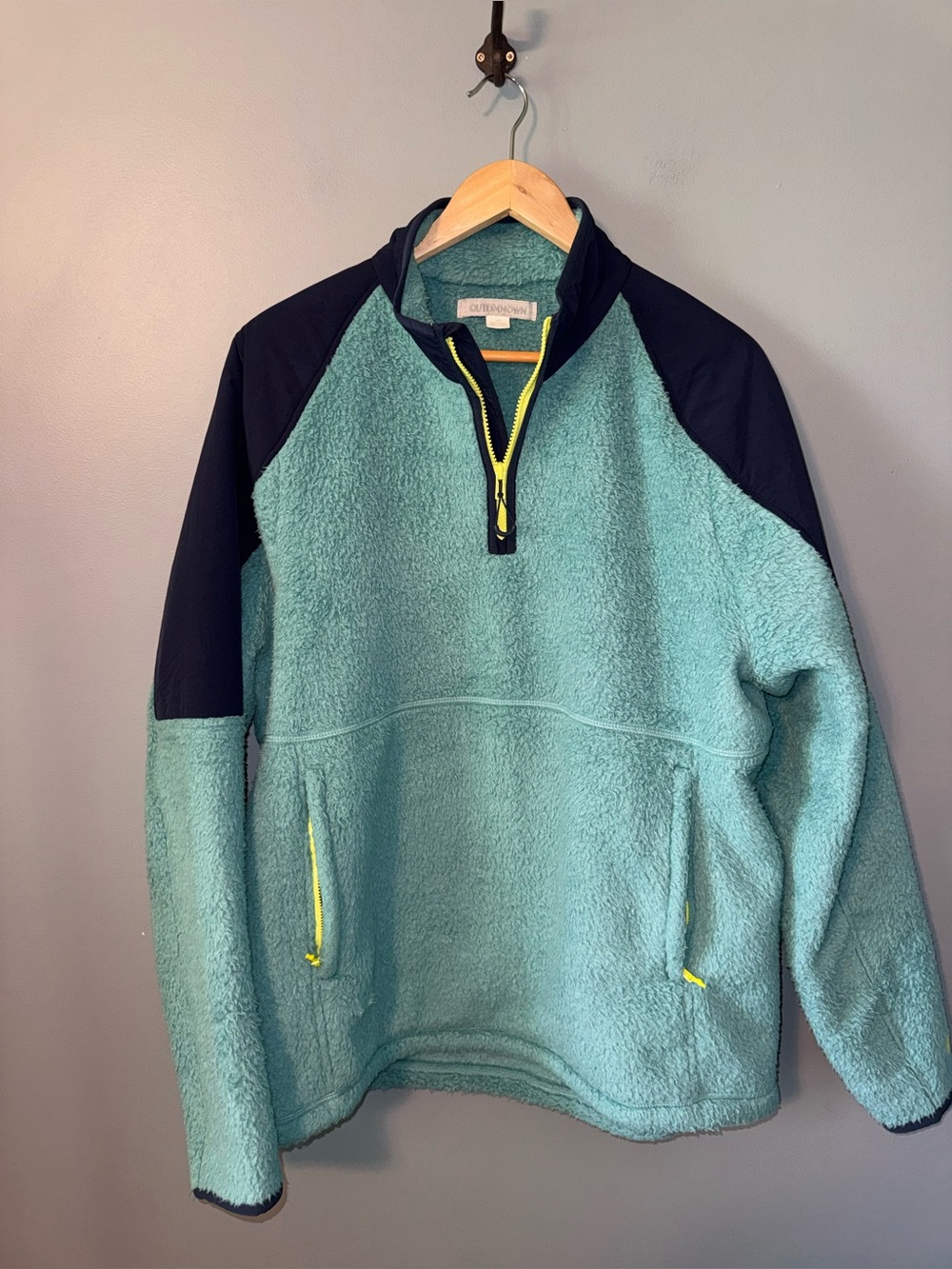 Outerknown Skyline  1/4 quarter zip pullover